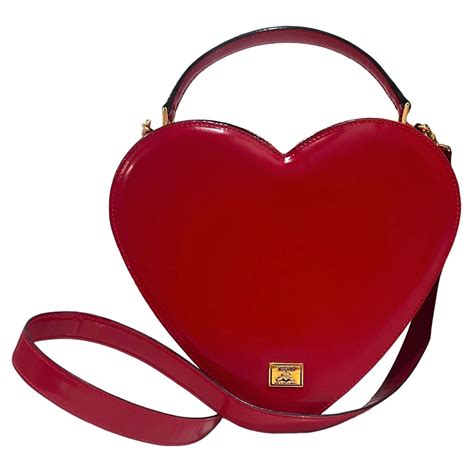 tracolla chanel moschino|1990's Moschino Red Leather Heart Bag seen on The Nanny.